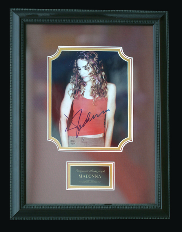 MADONNA -   Display -  Original Autograph of Madonna